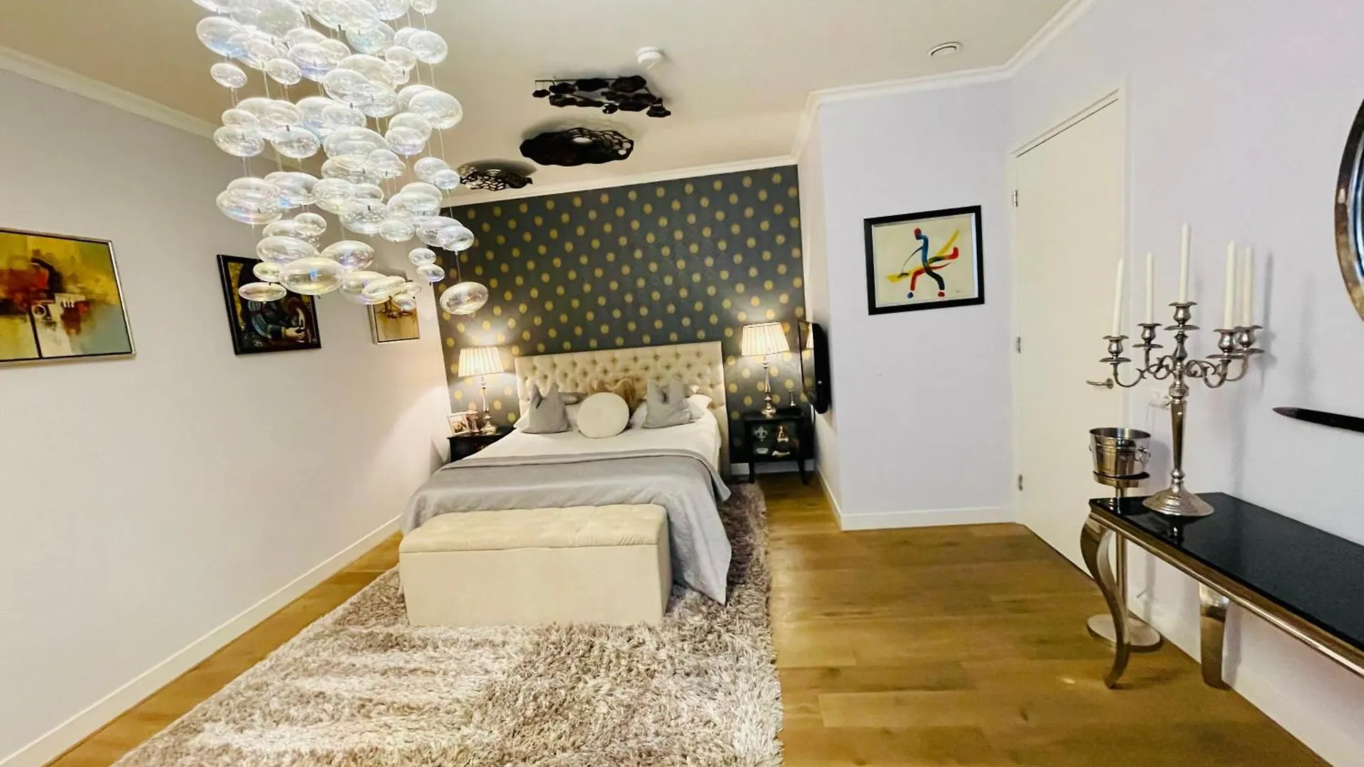 דירות אמסטרדם Empress House 0*,  הולנד