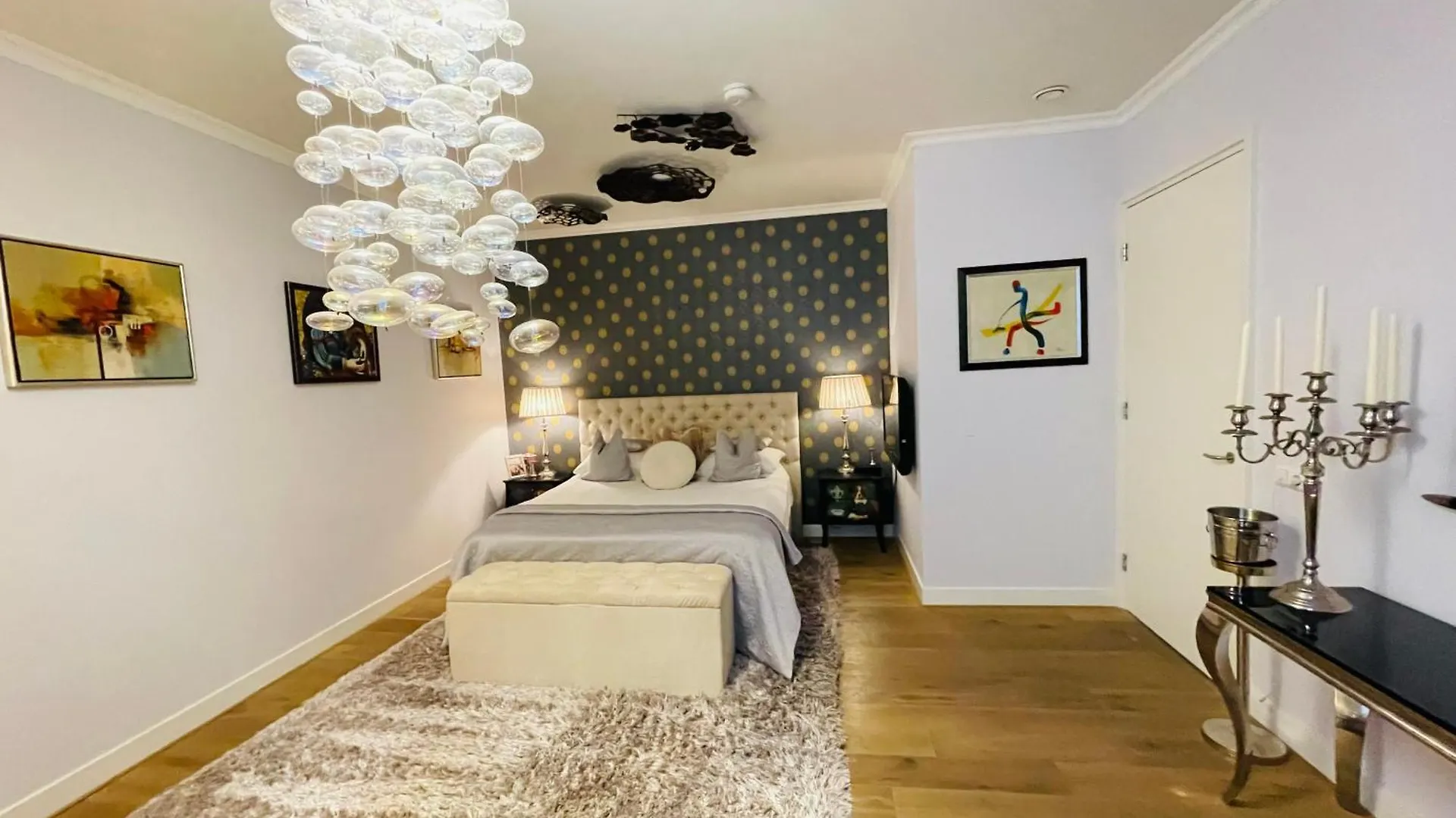 דירות אמסטרדם Empress House 0*,  הולנד